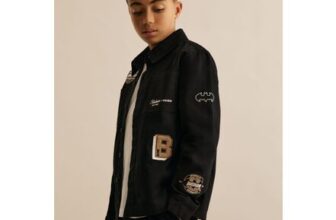 Emory 9-13 Yrs Batman Cotton Badge Overshirt in Black (Also 3 – 9 Yrs)