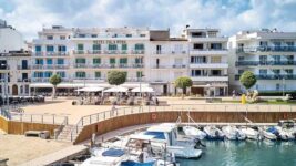 3 Nights 2 Adults – Half Board, Superior Room & Balcony (11 Apr) Cala Bona, Majorca £94.94pp Inc. TUI Flights (BOH) 10kg & Underseat Bags