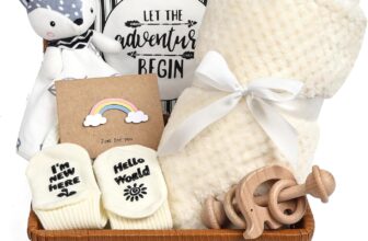Baby Shower Gifts, New Baby Boy Gift, Baby Hampers Gift Basket Unisex, 7 in 1 Newborn Baby Gifts- A Baby Blanket, Lovey Security Blanket, Bib, Wooden Rattle Toy, Socks, Baby Boy Gifts