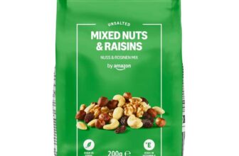 By Amazon Natural Mixed Nuts and Raisins – 200g (S&S £1.37)