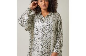 EVANS Curve Ivory White Leopard Print Blouse