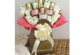 Funky Hampers Yankee Candle & Ferrero Rocher Bouquet