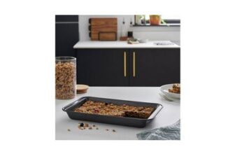 Habitat Non Stick Carbon Steel Roaster207/4601