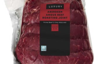 Iceland Luxury Aberdeen Angus Beef Roasting Joint 21 Day Matured 800g – 1.2kg