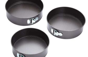 KitchenCraft Springform Cake Tins with Non Stick Coating in Gift Box, Round, Set of 3