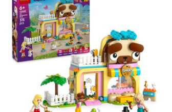 LEGO Friends Pet Shop with 3 Animal Figures and Accessories