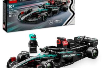 LEGO Speed Champions Mercedes-AMG F1 W15 Race Car Toy with a Collectible Formula 1 Driver Minifigure
