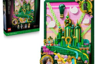 LEGO Wicked Emerald City Wall Art 75685