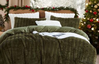 Lanqinglv Plush Bed Linen 135 x 200 cm Green Dark Green Fluffy Long Hair Faux Fur Winter Bed Linen Warm Cosy Flannel Fleece Cashmere Touch Duvet Cover with Zip and 1 Pillowcase 80 x 80 cm