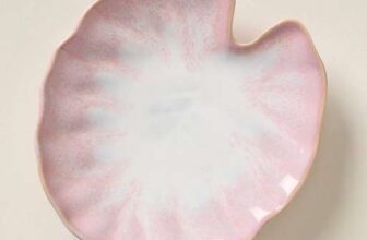 Lilypad Portuguese Stoneware Canape Plate