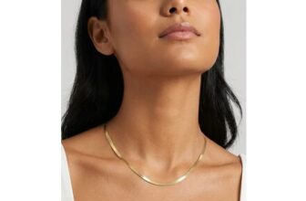 MUCHV 18k Gold Herringbone Chain Necklace