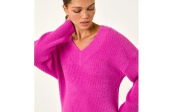 Magenta Roman V-Neck Fluffy Knit Jumper