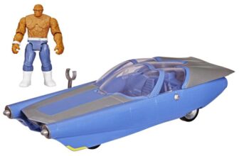 Marvel Studios The Fantastic Four Epic World of Action Hover & Cruise Fantasticar, Figure and Toy Car Set