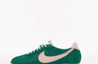 Nike LD-1000 SE trainers in green and pink – size 3 and 3.5 left