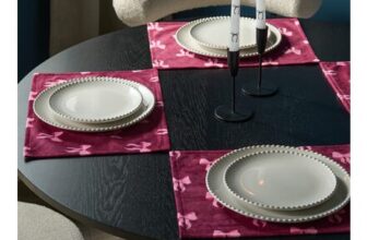 OHS Bow Print Placemats, Burgundy – 4 Pack
