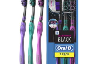 Oral-B Allrounder Black Toothbrush x3