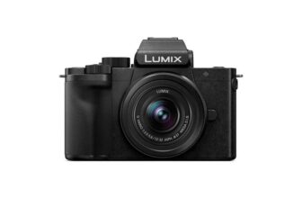 Panasonic LUMIX DC-G100KEB-K Vlogging Camera with LUMIX G Vario 12-32 mm f3.5-5.6 / Used As New £390