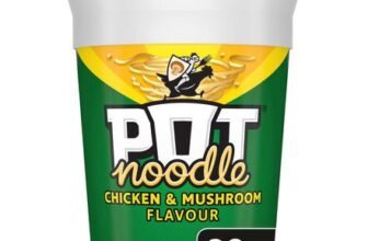 Pot Noodle Standard Pot Noodle Chicken & Mushroom 90 G