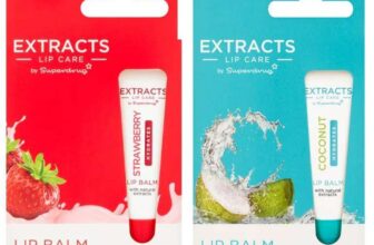 Superdrug Extracts Strawberry / Coconut Lip Balm 10ml (10% Off with SD) Free C&C