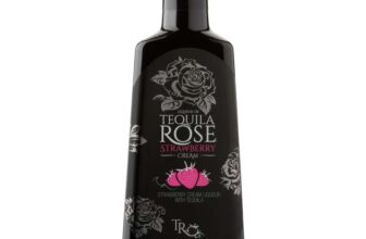 Tequila Rose Strawberry Cream Liqueur, 500ml
