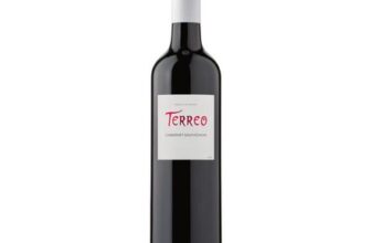 Terreo Cabernet Sauvignon Red Wine with Black Fruit, Oak, Chocolate