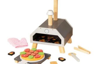 Tooky Toy Wooden Pizza Oven Playset