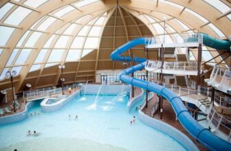 Wales 4 Night Bluestone resort Break – Two bedroom cottage 2 adults 1 child – 27 April 2026 4 nights