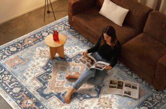 Washable Rugs Living Room 160x230cm, Vintage Area Rugs for Bedroom Soft Short Pile, Machine Washable Rug Non-Slip Large Rugs for Living Room, Dining Room,Navy Blue