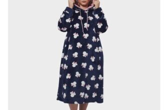 Womens Minnie Mouse Fleece Hoodie Blanket