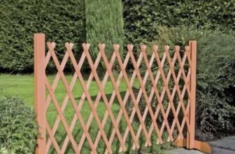 Wooden Expanding Fencing ( with code ) Free C&C