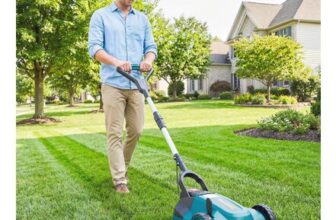 18V Cordless Lawnmower with 2 X 4Ah Batteries & Charger