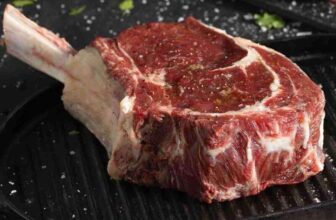 2 x 950-1050g Côte de Boeuf Classic Bone In Rib-Eye Steak