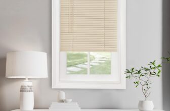 Achim Home Furnishings Window Blinds, Vinyl, Alabaster, 31 W X 64 H
