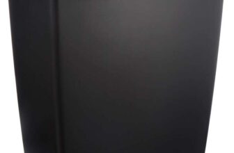 Amazon Basics 7-8 Sheet Strip Cut Shredder with Paper Reverse Function, Black