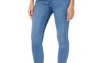 Amazon Essentials Womens Pull-On Stretchy Knit Jegging Light Wash, M