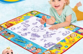 Aquadoodle Cocomelon Doodle Mat, Official Tomy No Mess Colouring & Drawing Game, Suitable for Boys & Girls Aged 18 Months Or Above, Multicolor (E73454)