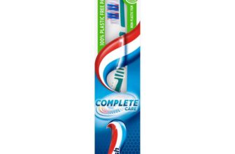 Aquafresh Adult Toothbrush, Medium