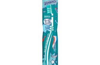 Aquafresh Advance 9-12 Years Soft Bristles Toothbrush