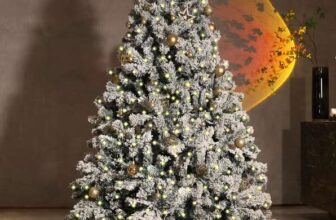 Asinse 6ft Pre-Lit Snow Flocked Christmas Tree with 350 Chasing Warm LED Lights