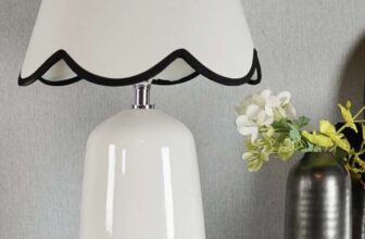 Autumn Contrast Table Lamp – White