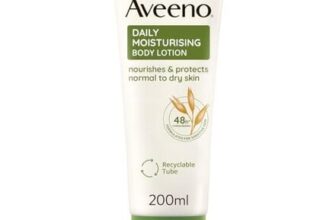 Aveeno Daily Moisturising Body Lotion with Oatmeal – Gentle, Sensitive Skin
