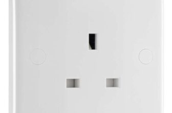 BG Electrical Single Unswitched Power Plug Wall Socket, Round Edge, Nexus 800 Series, White Moulded, 13A, 823