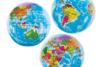 Baker Ross Globe Squeezy Balls 5-Pack