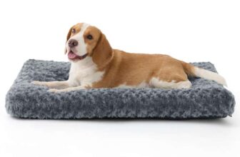 Bedsure Large Dog Bed Washable, Grey, 89x58x7cm. Sold by Bedsure Comfy Pet / FBA