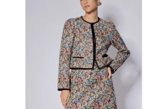 Black Floral Tapestry Mini Skirt