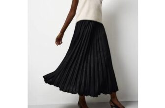 Black Satin Pleated Maxi Skirt 22tuc147539975