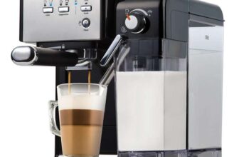 Breville One-Touch CoffeeHouse Coffee Machine Espresso, Cappuccino & Latte Maker Black VCF107
