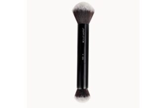 Brushworks No. 6 Double Ended Powder and Buff Brush