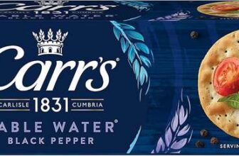 Carrs Table Water Cracked Black Pepper Crackers 125g