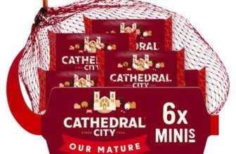Cathedral City Minis Mature Cheddar Cheese and Lighter 6 pack (instore Binley)